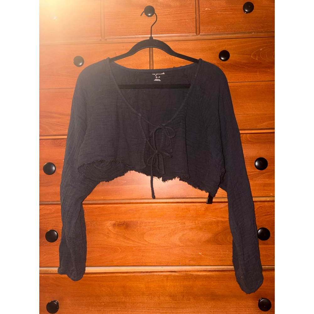 Urban Outfitters Long Sleeve Shrug